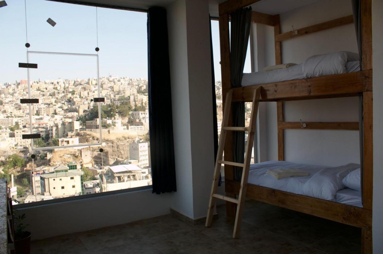 The Castle Star Hostel Amman Ngoại thất bức ảnh
